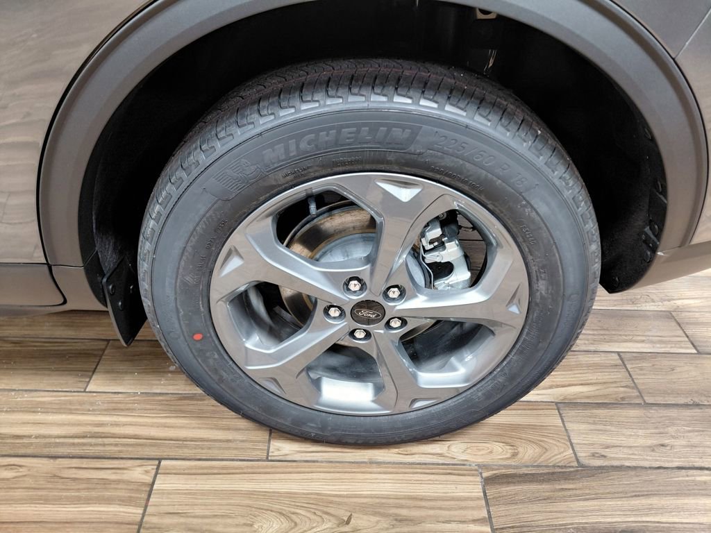 New 2026 Ford Escape ST-Line w/ Tech Pack #1 image 12