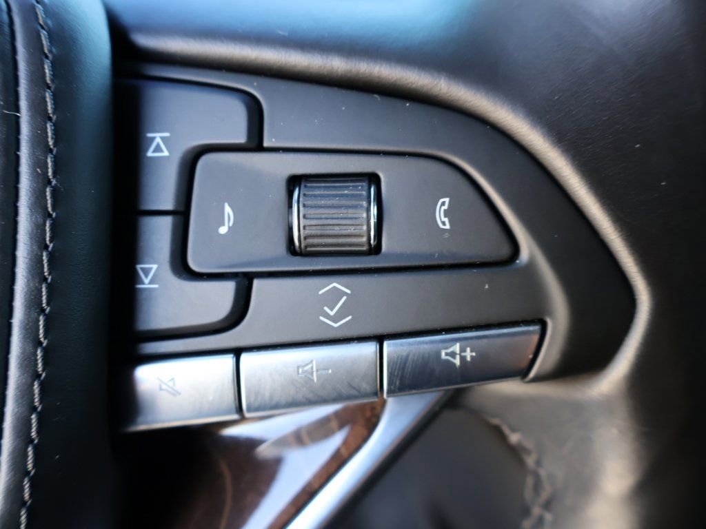 Used 2021 Cadillac Escalade Premium Luxury Platinum image 54