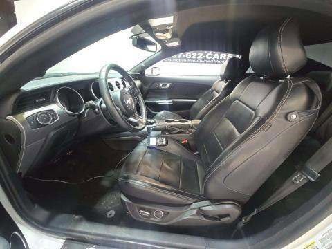 Used 2019 Ford Mustang GT Premium RWD image 8