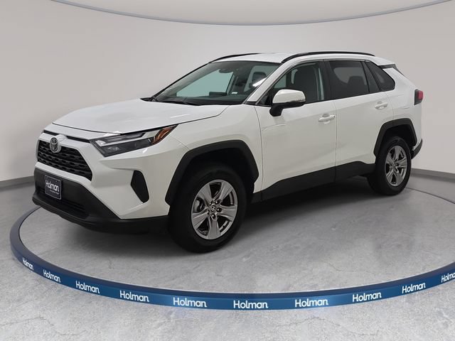 Certified 2025 Toyota RAV4 XLE AWD/4WD image 1