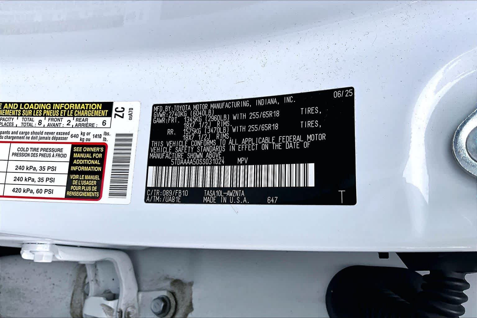 Certified 2025 Toyota Grand Highlander FWD image 34