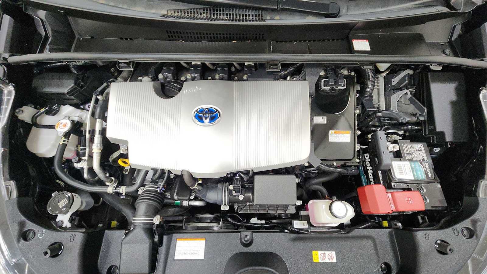 Certified 2021 Toyota Prius LE AWD/4WD image 30