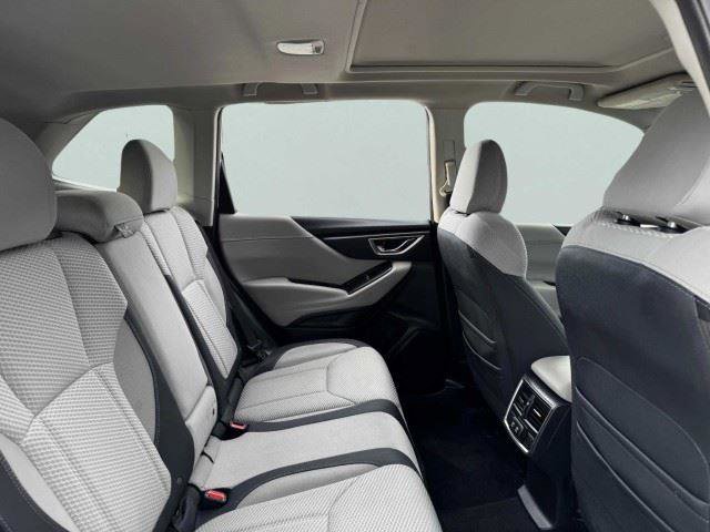 Used 2020 Subaru Forester Premium AWD/4WD image 42
