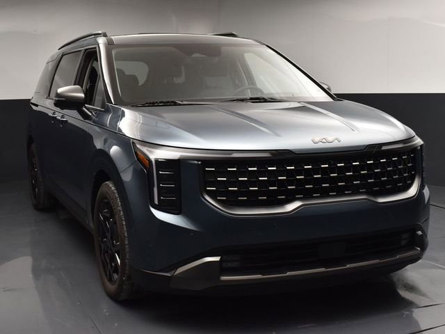 Certified 2025 Kia Carnival SX Prestige image 2