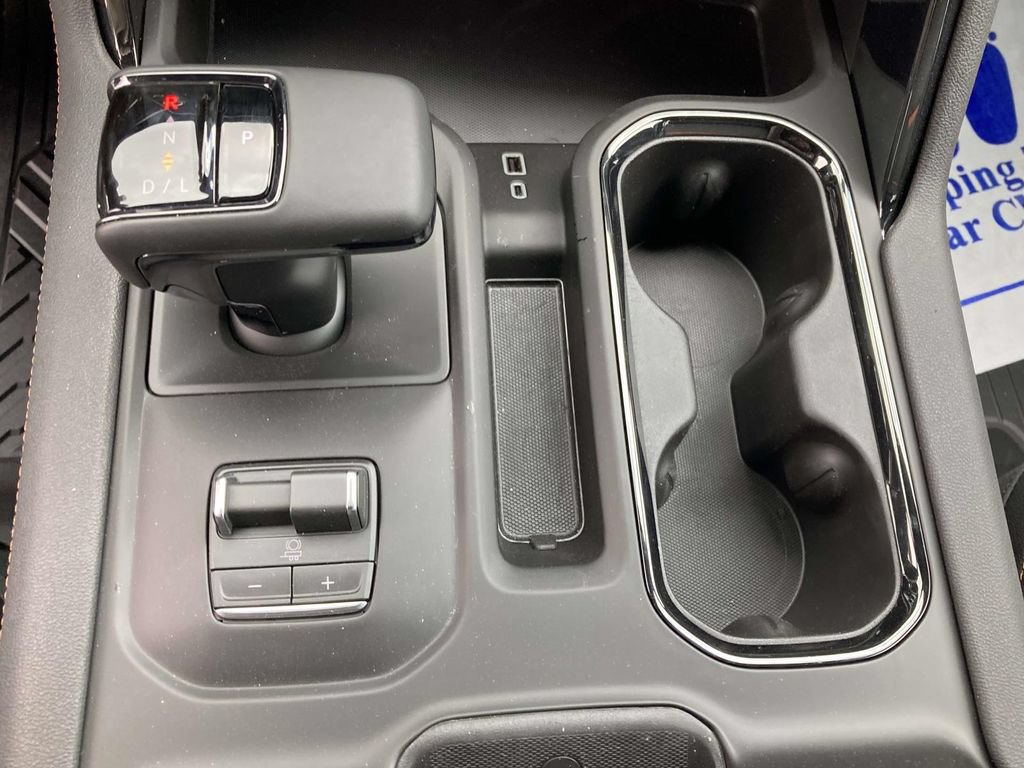 New 2026 GMC Sierra 1500 AT4 w/ AT4 Premium Package AWD/4WD image 24
