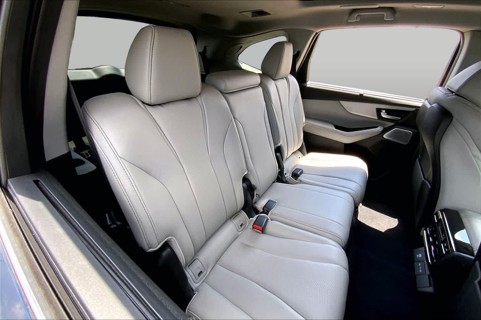 Certified 2026 Acura MDX FWD w/ Technology Package image 19