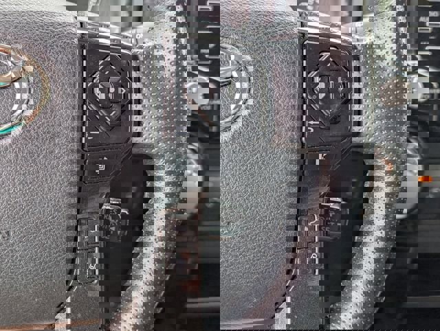 Used 2023 Toyota 4Runner 40th Anniversary SE image 23