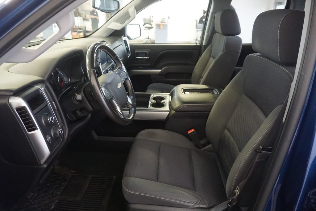 Used 2017 Chevrolet Silverado 1500 LT w/ All Star Edition AWD/4WD image 18