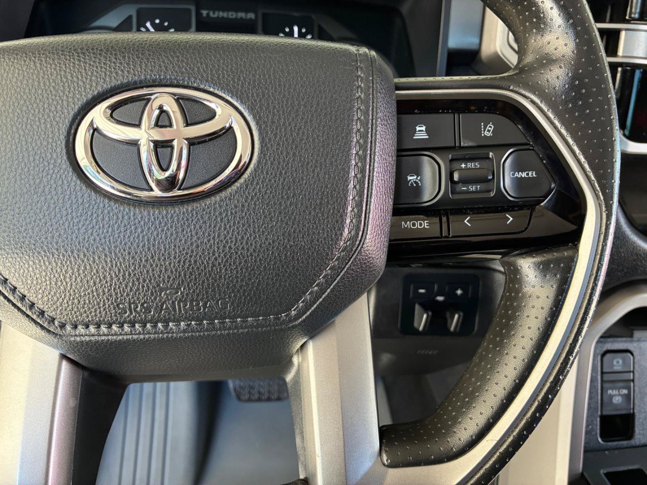 Used 2022 Toyota Tundra SR5 AWD/4WD image 25