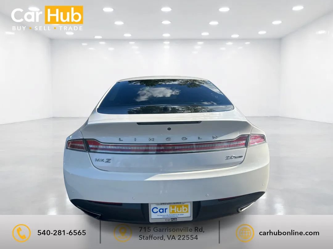 Used 2016 Lincoln MKZ FWD image 5