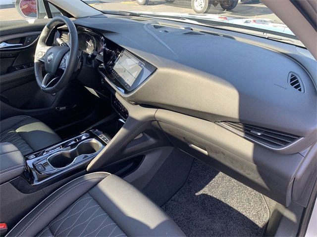 Used 2023 Buick Envision Avenir image 31