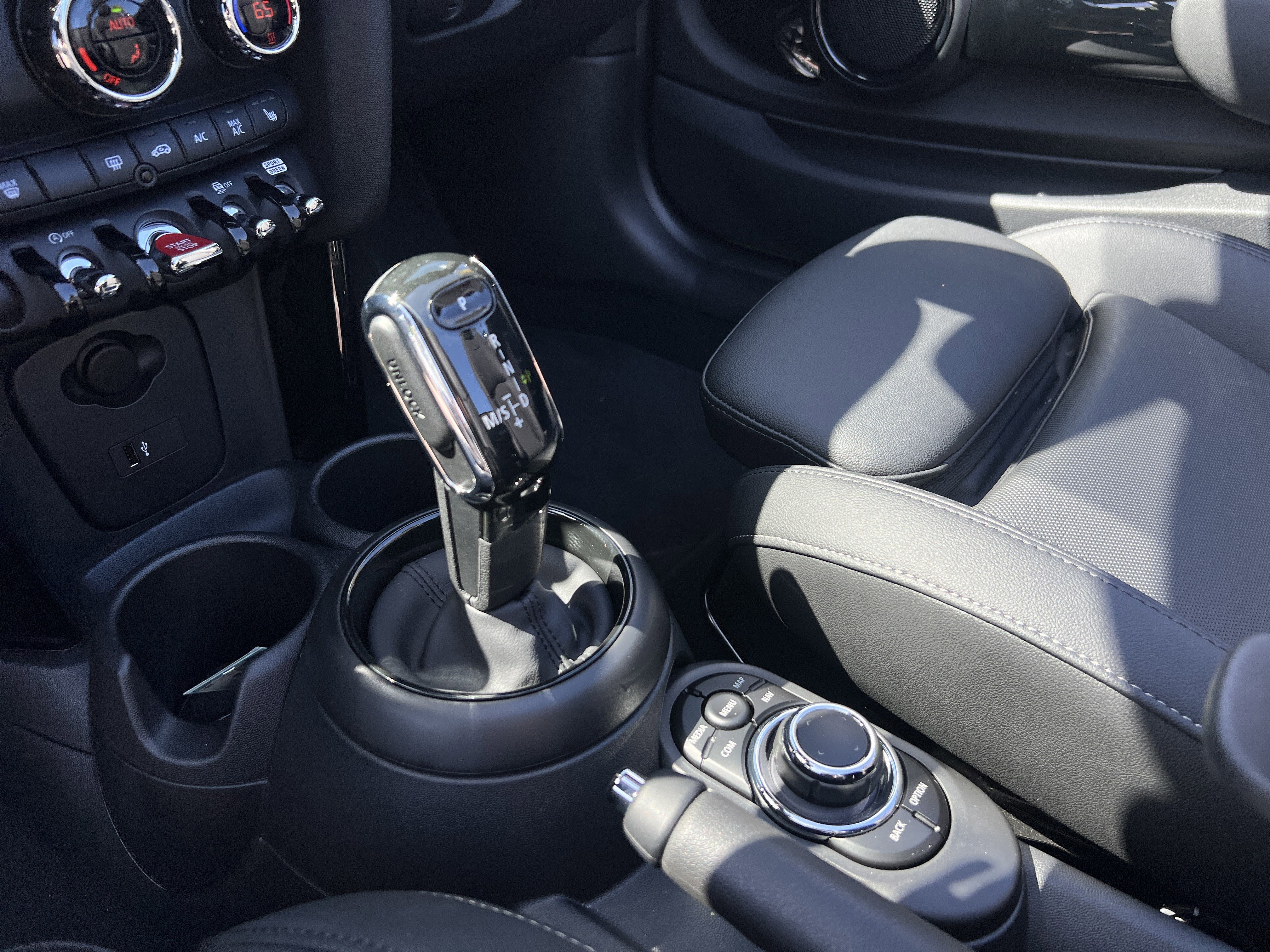 Used 2023 MINI Cooper S image 26