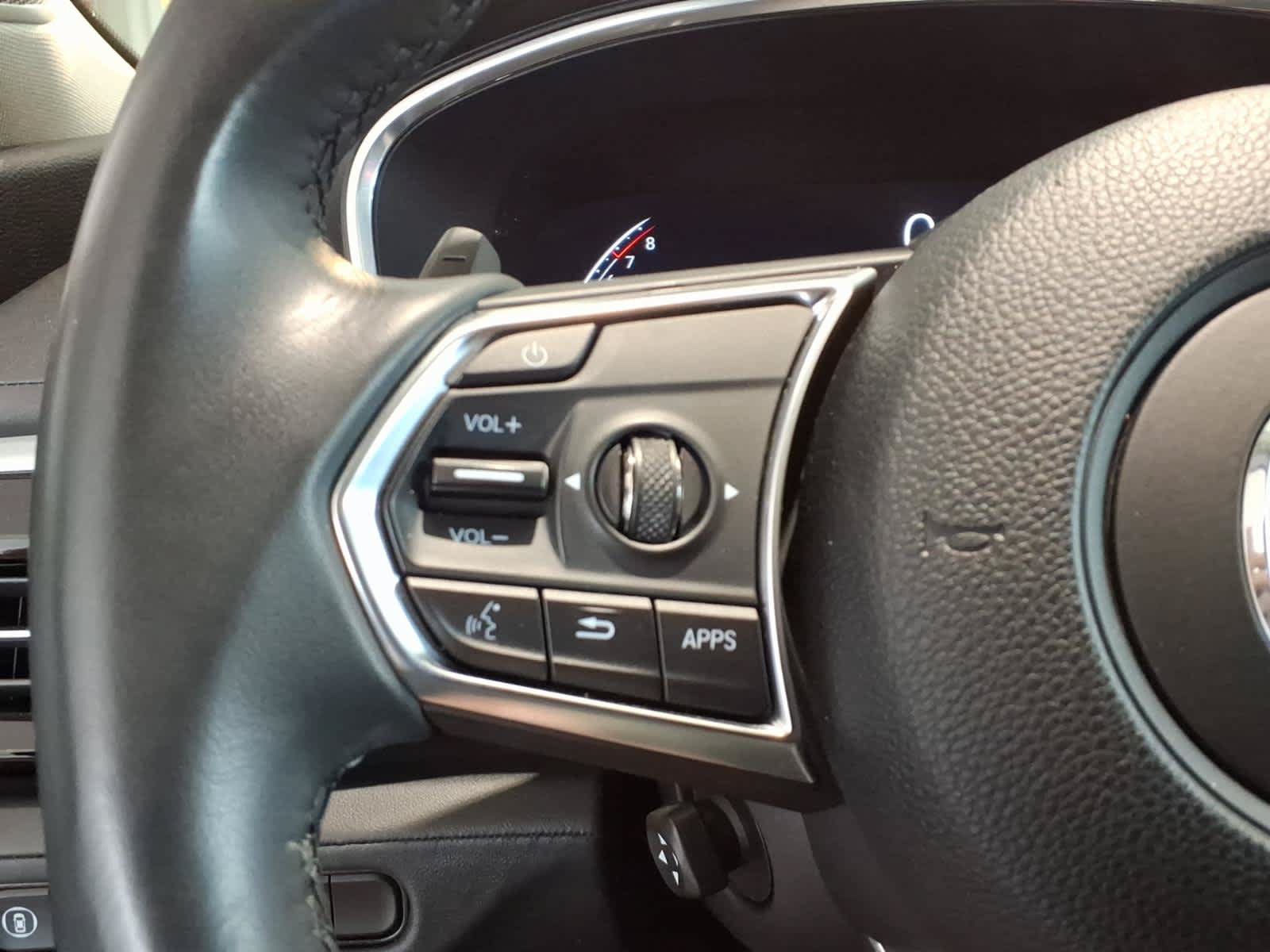 Used 2024 Acura MDX SH-AWD w/ Technology Package image 15