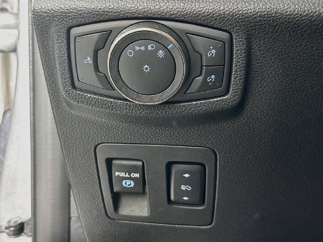 Used 2019 Ford F150 Raptor w/ Equipment Group 802A Luxury AWD/4WD image 13