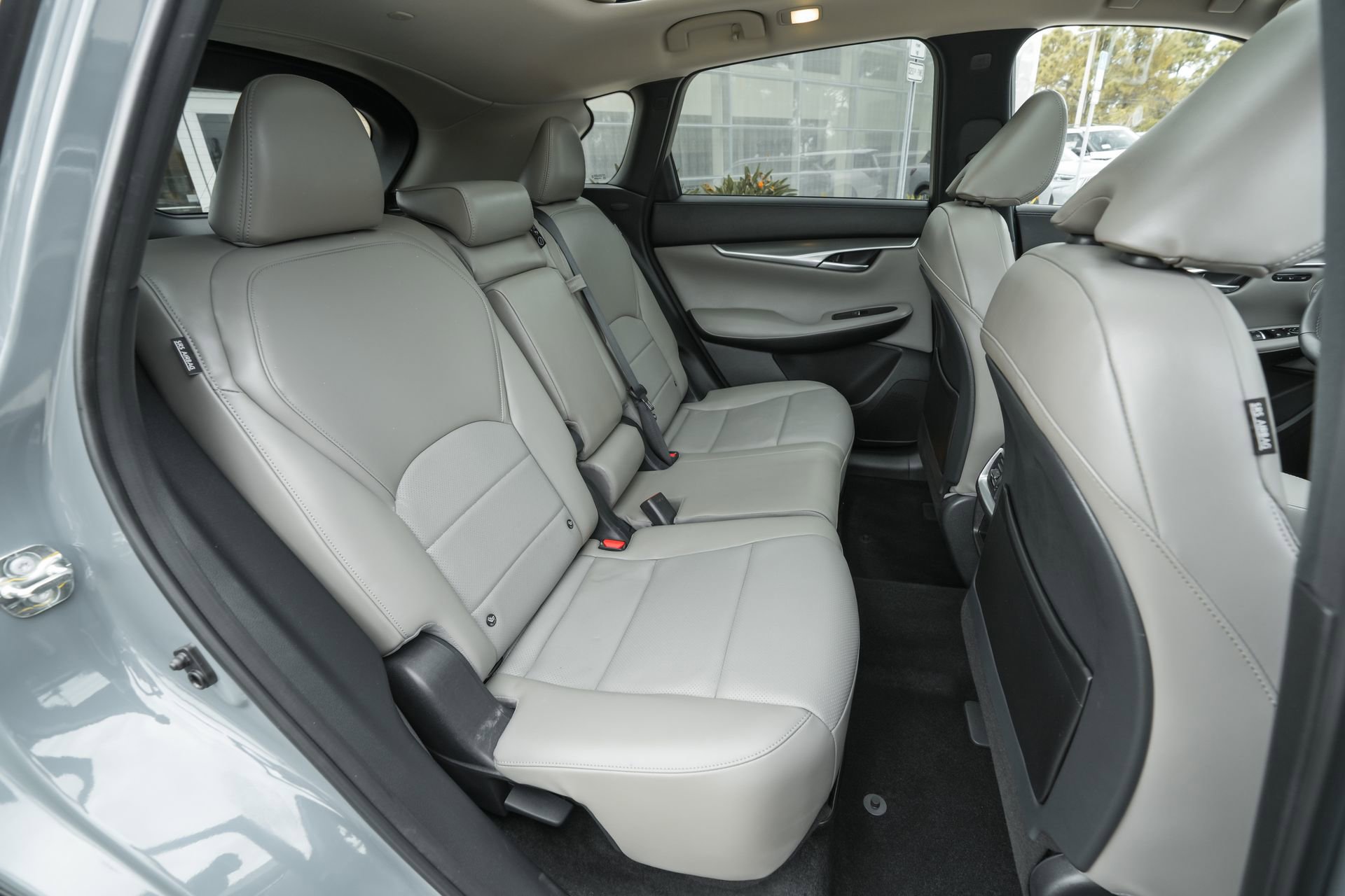 Used 2025 INFINITI QX50 Luxe image 34