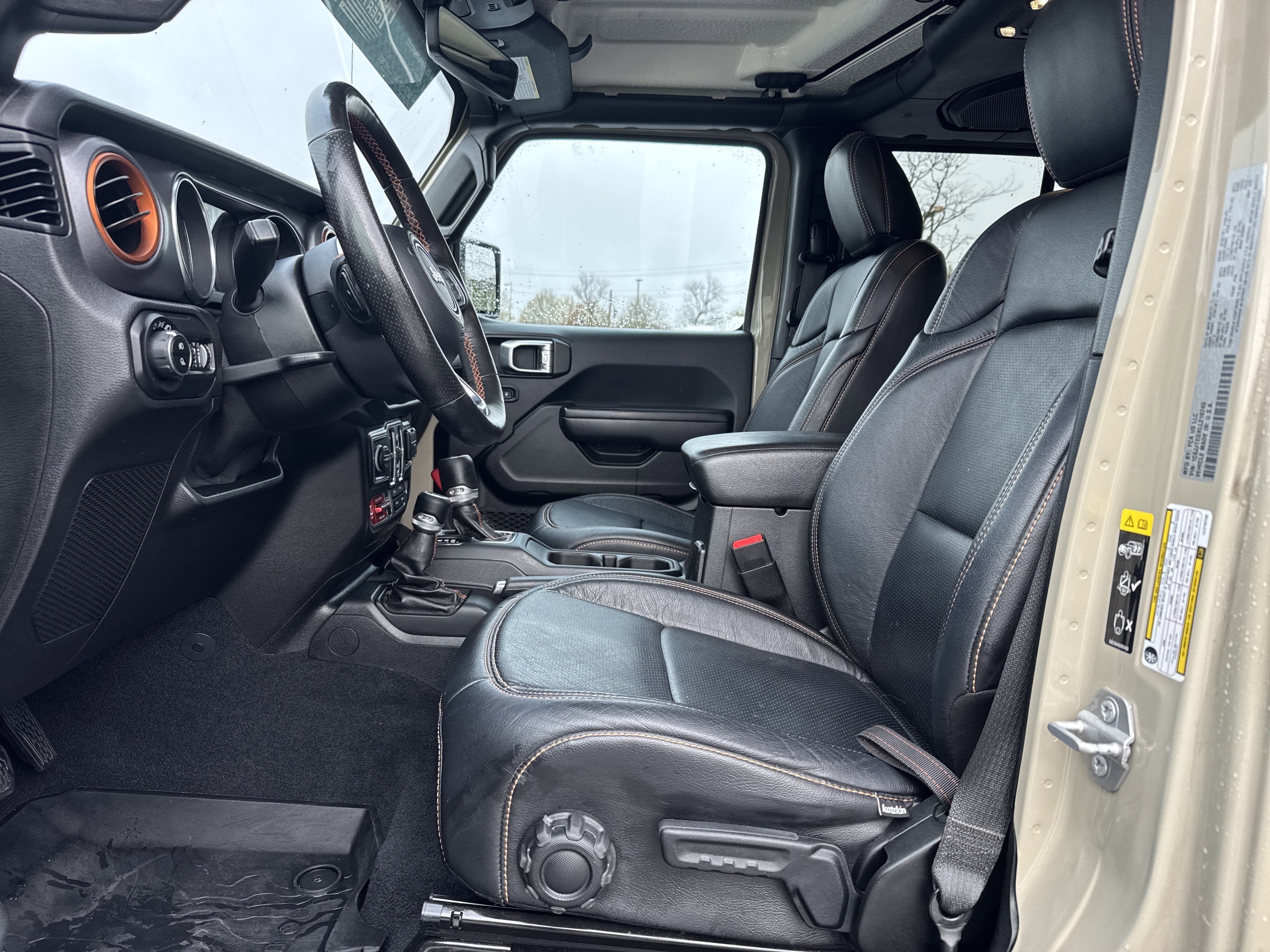 Used 2020 Jeep Gladiator Mojave image 15