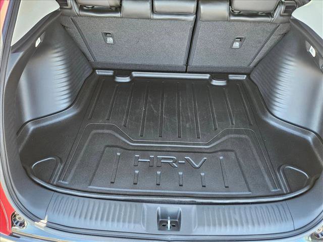 Used 2025 Honda HR-V EX-L image 6