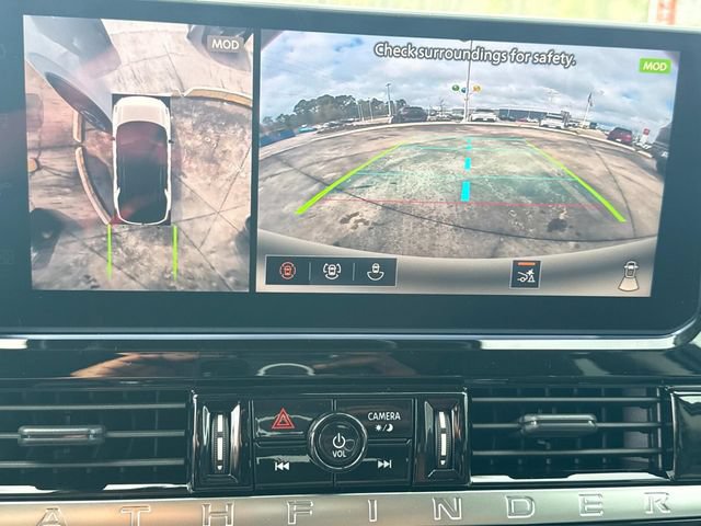 New 2026 Nissan Pathfinder Platinum w/ Cargo Package FWD image 29