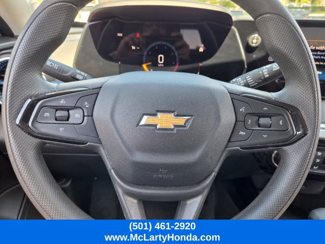 Used 2025 Chevrolet Trax LT FWD image 27