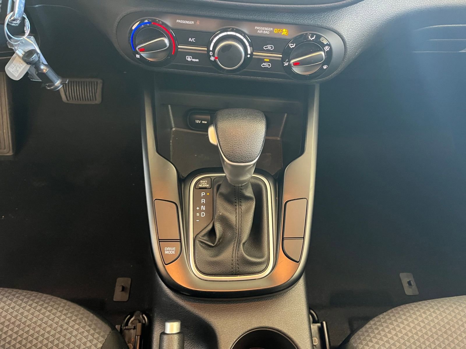 Used 2025 Kia Soul LX w/ LX Technology Package image 39