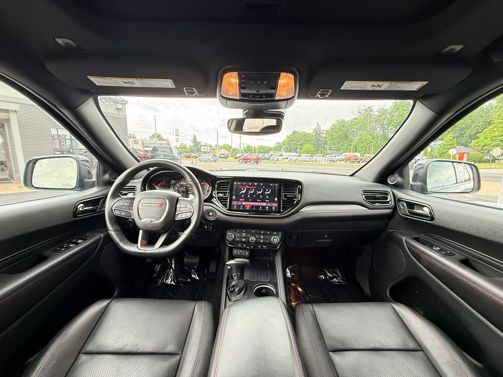 Used 2025 Dodge Durango R/T w/ Blacktop Package AWD/4WD image 19