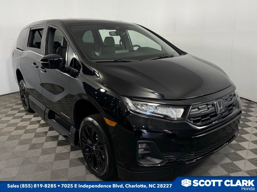 Used 2025 Honda Odyssey Sport-L image 1