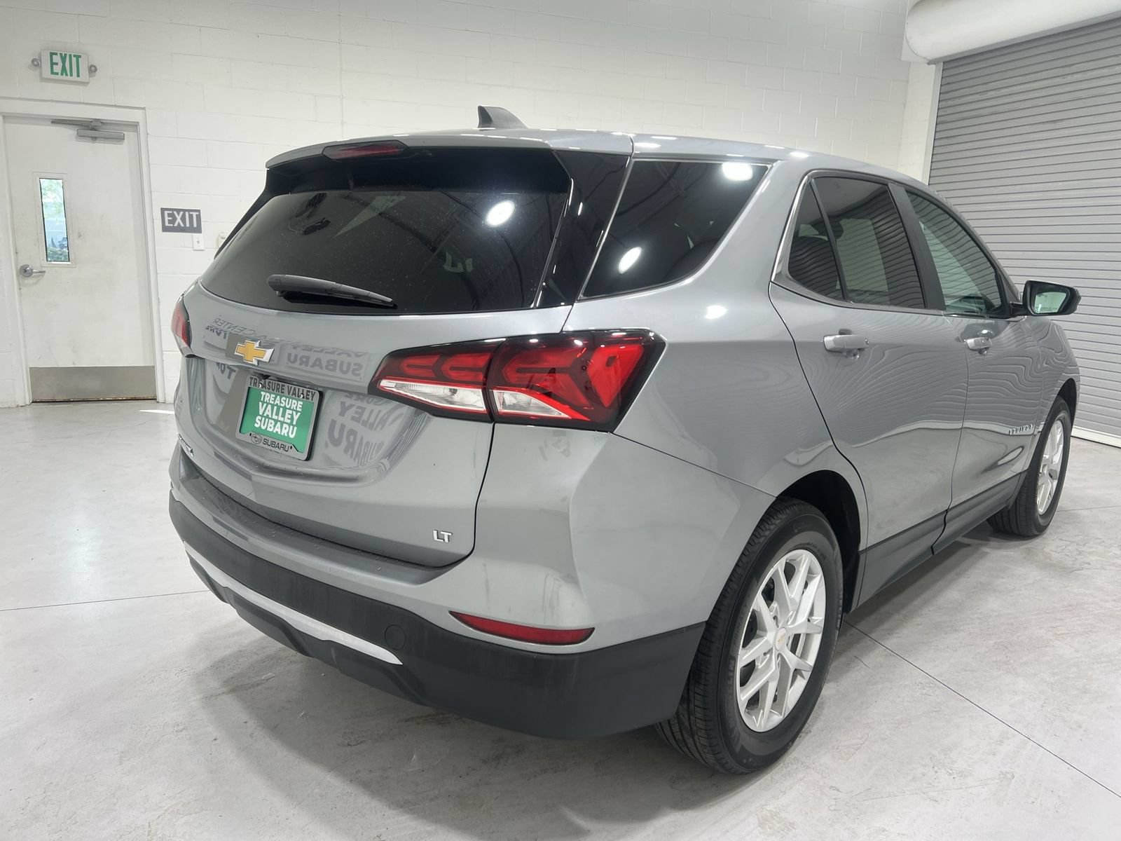Used 2023 Chevrolet Equinox LT FWD image 8