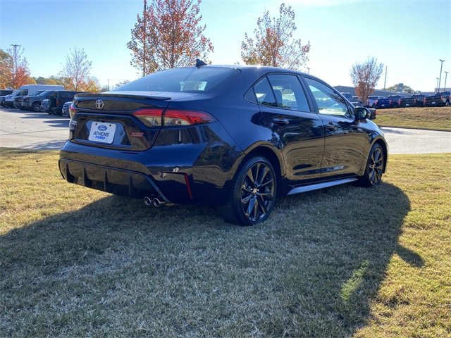 Used 2023 Toyota Corolla XSE image 3