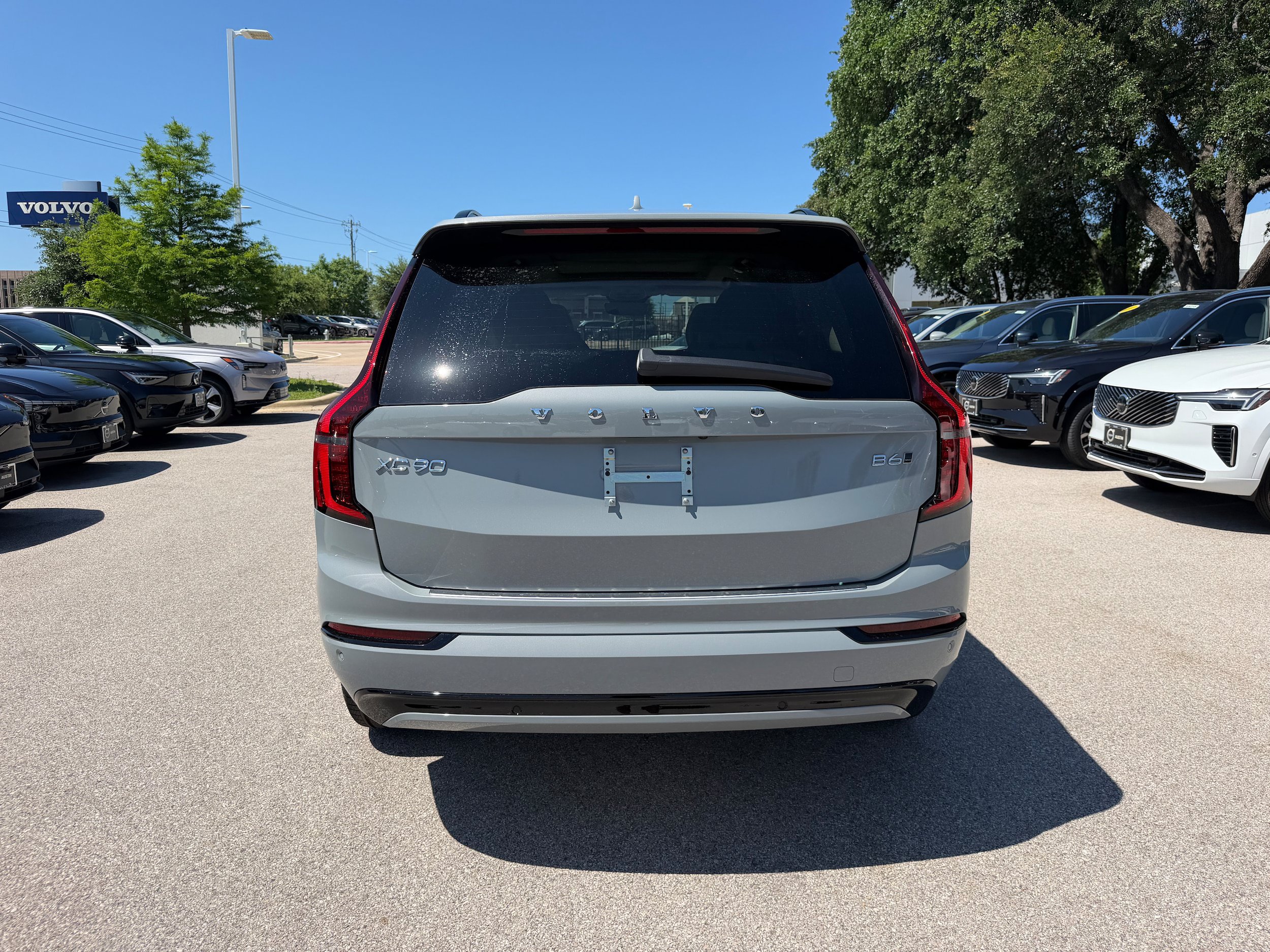 New 2026 Volvo XC90 B6 Ultra w/ Protection Package Premier AWD/4WD image 5