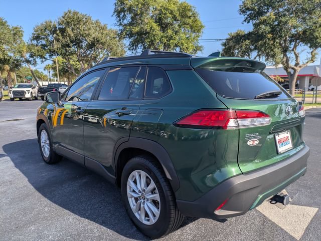 Used 2023 Toyota Corolla Cross LE w/ Moonroof Package FWD image 5