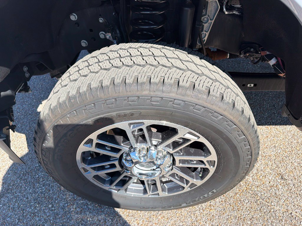 Used 2026 Ford F350 Platinum w/ Platinum Plus Package AWD/4WD image 11