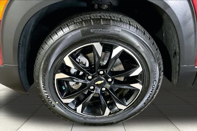 Used 2023 Chevrolet TrailBlazer LT AWD/4WD image 9