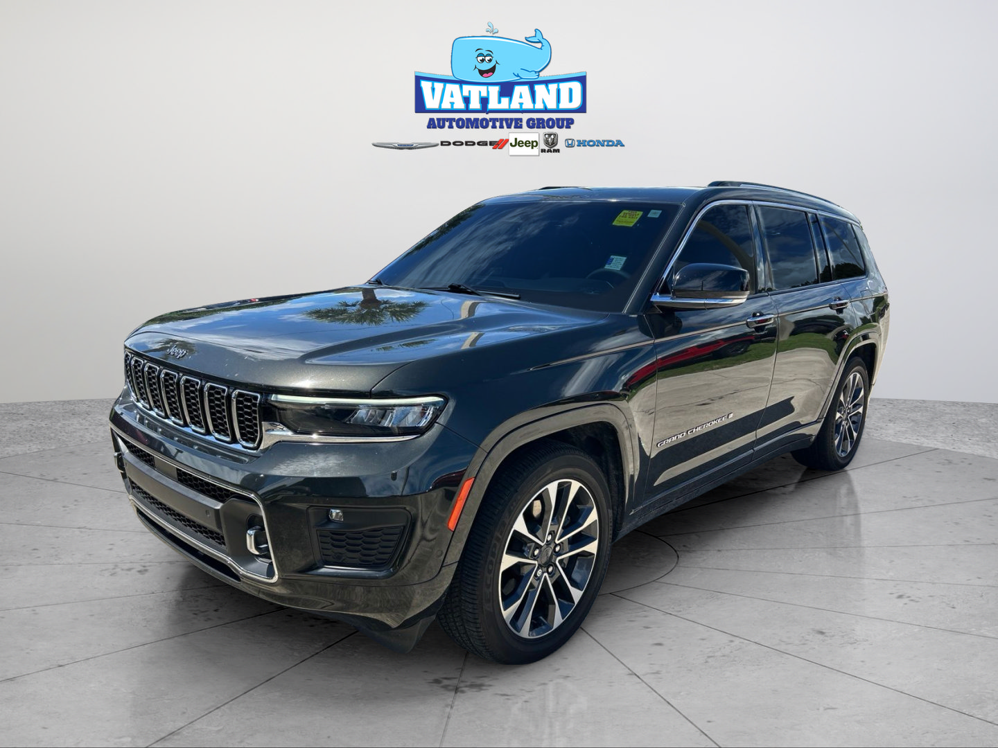 Certified 2023 Jeep Grand Cherokee L Overland w/ Rear Seat Video Group I AWD/4WD image 20