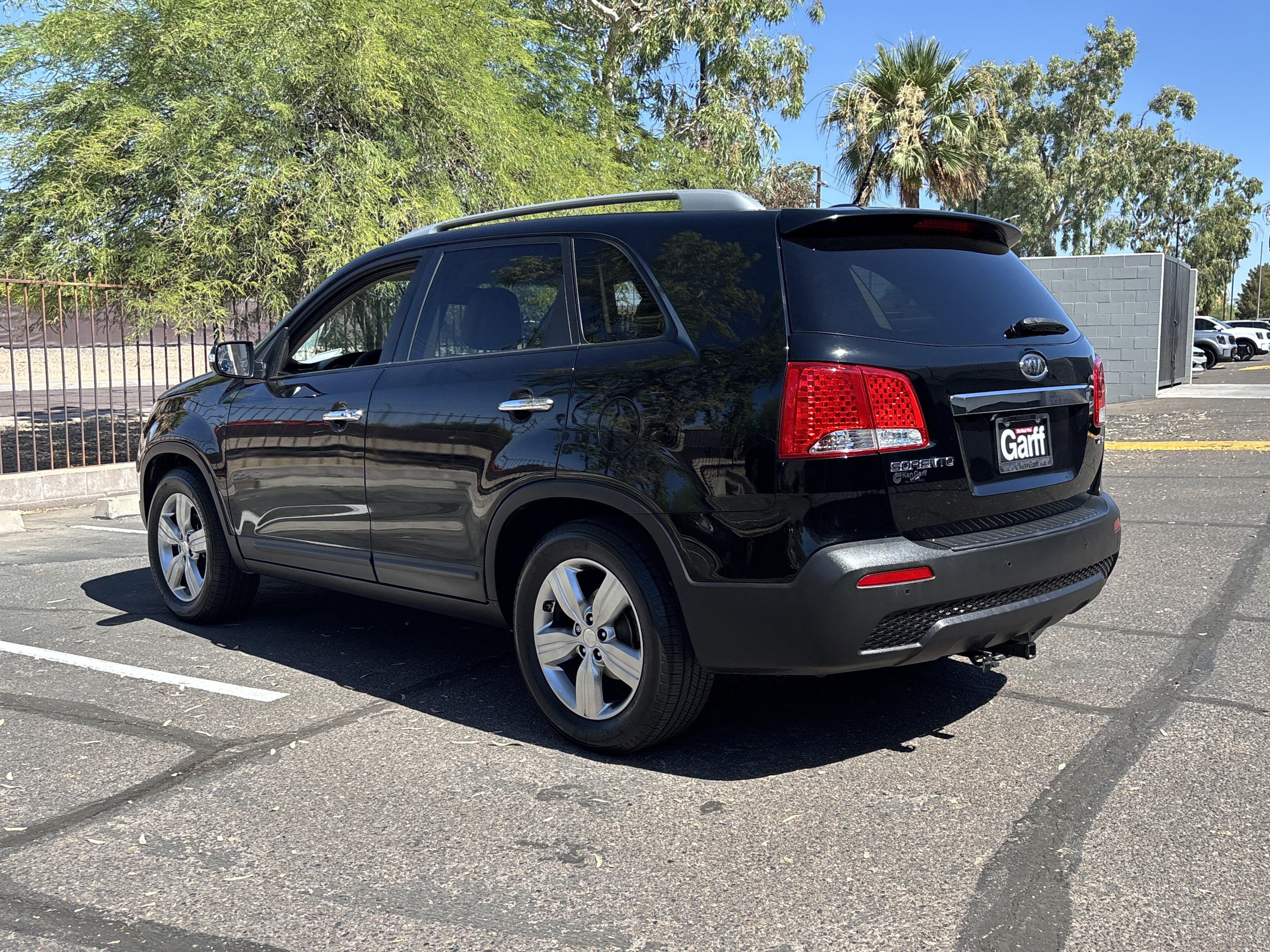 Used 2013 Kia Sorento EX FWD image 4