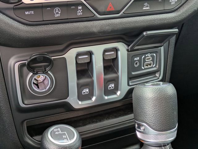 New 2026 Jeep Wrangler Sport AWD/4WD image 20
