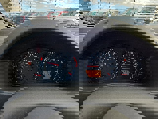 Used 2012 Nissan Frontier SV image 19