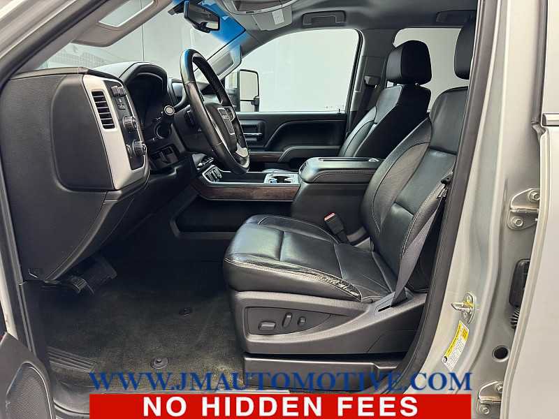 Used 2017 GMC Sierra 2500 SLT w/ Snow Plow Prep Package AWD/4WD image 13