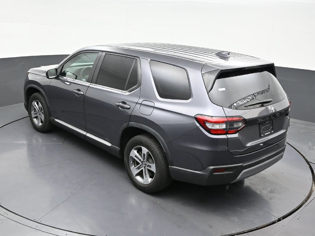 Used 2023 Honda Pilot EX-L image 17