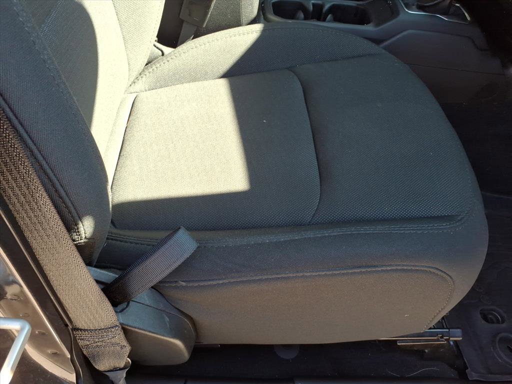 Used 2023 Jeep Wrangler Unlimited w/ Cold Weather Group image 17