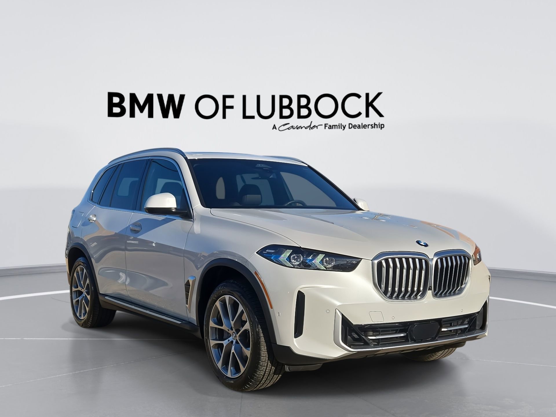 Certified 2026 BMW X5 sDrive40i image 1