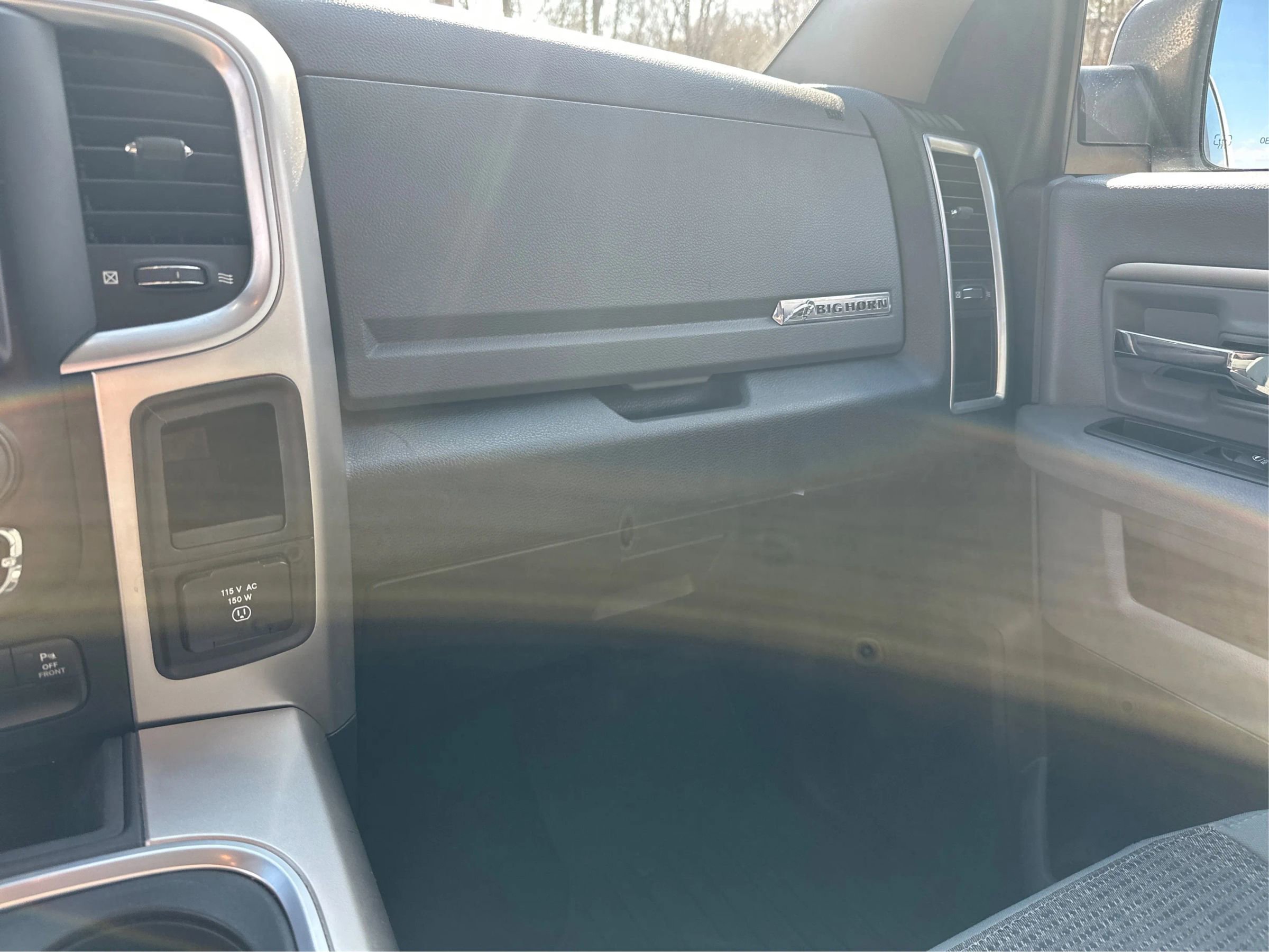 Used 2017 RAM 1500 Big Horn image 28