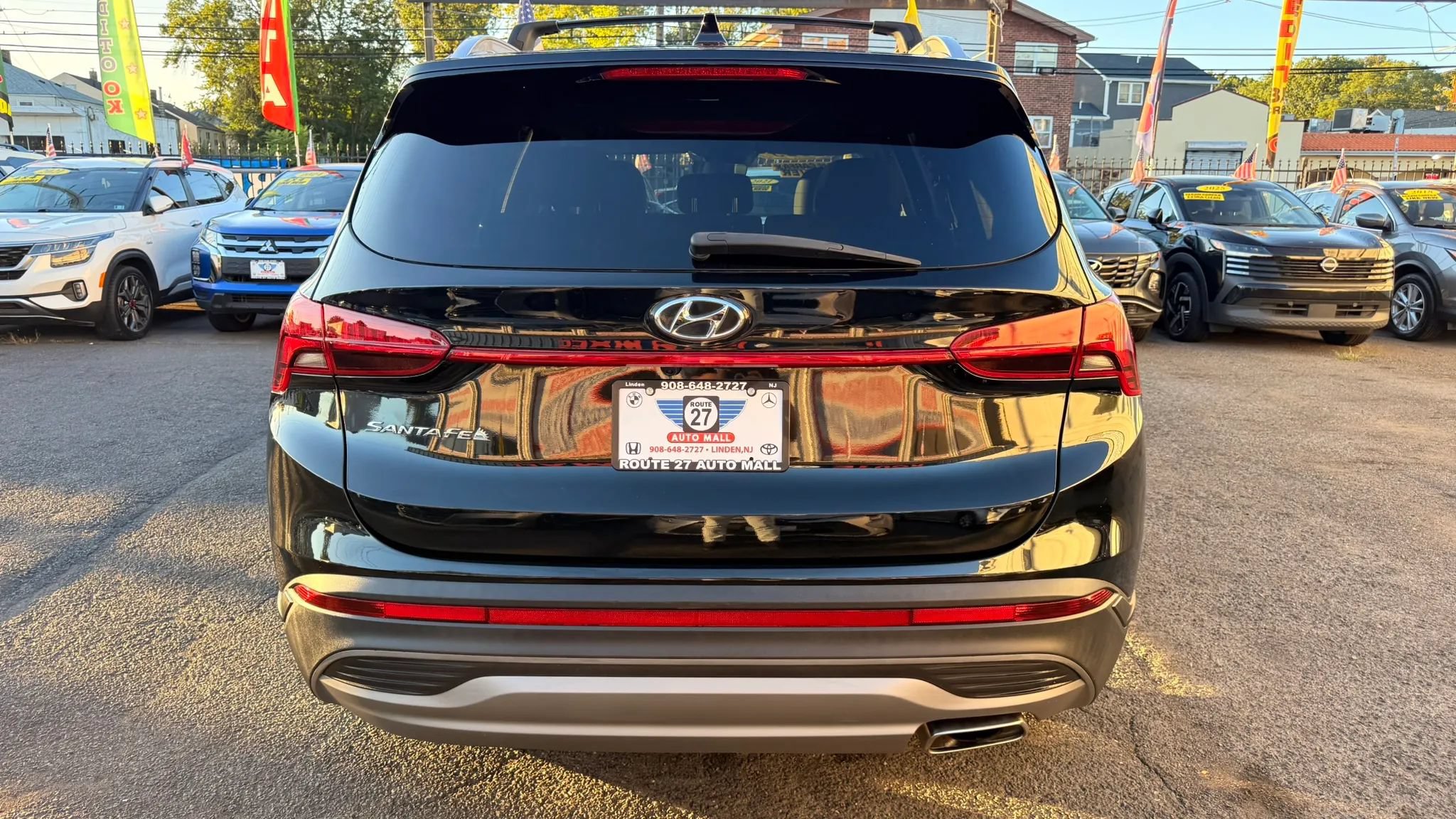 Used 2023 Hyundai Santa Fe SEL FWD image 6