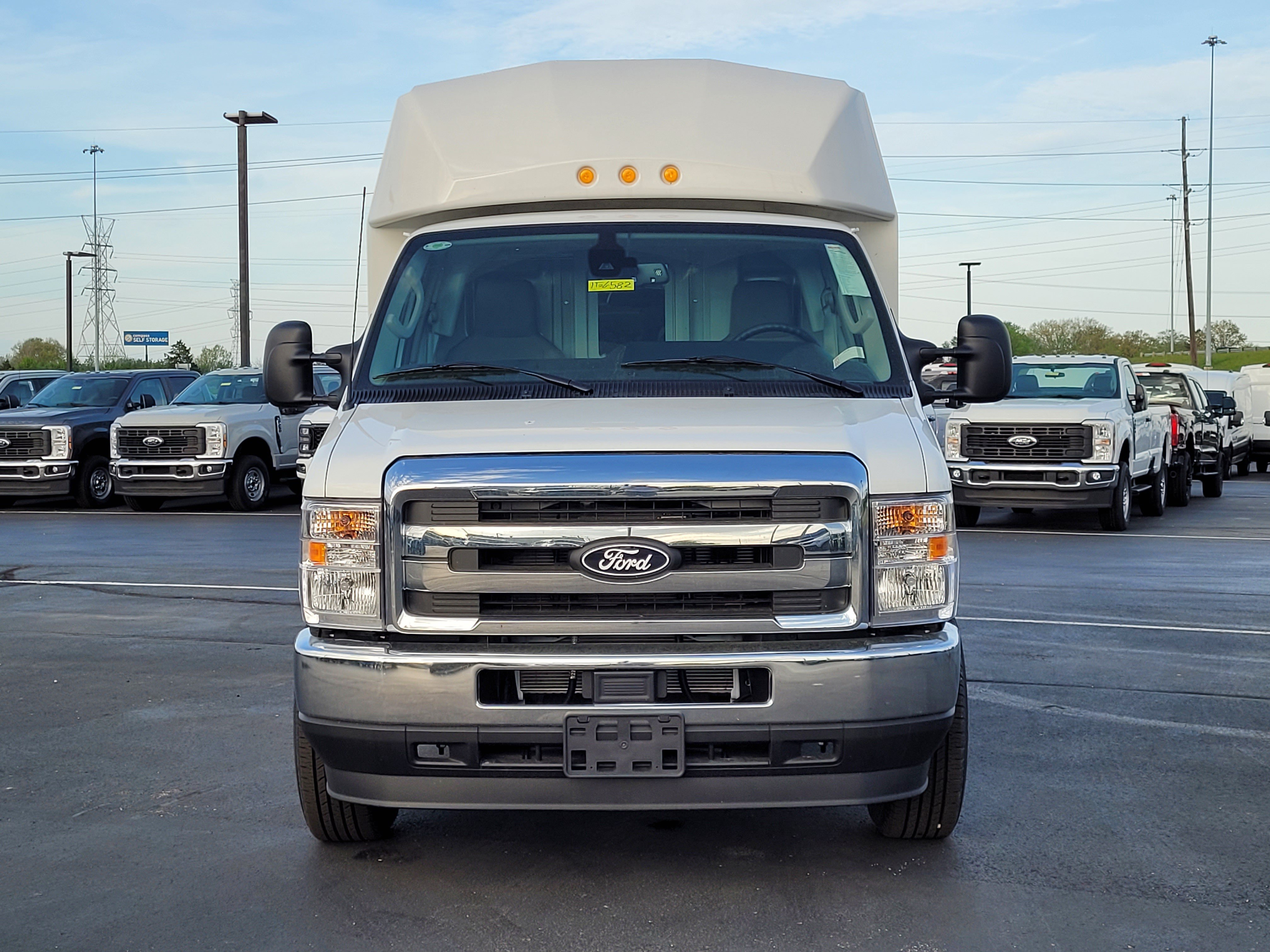 New 2026 Ford E-350 and Econoline 350 Super Duty w/ Power Equipment Group RWD image 2