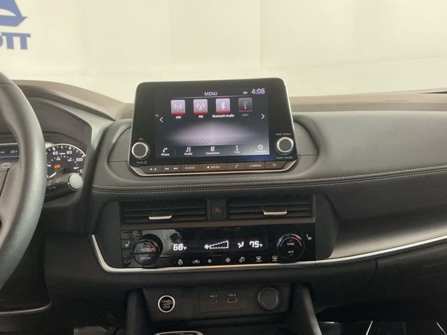 Used 2023 Nissan Rogue SV w/ SV Premium B Package image 31