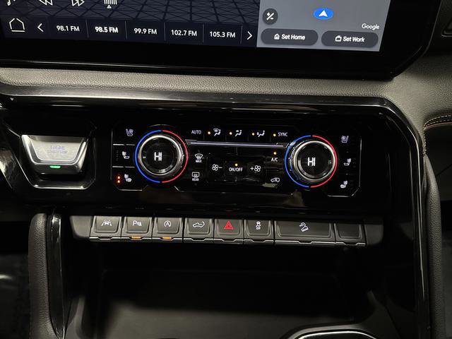 Used 2024 GMC Sierra 1500 AT4 w/ Technology Package image 20