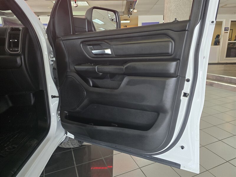 Used 2022 RAM 1500 Tradesman AWD/4WD image 12