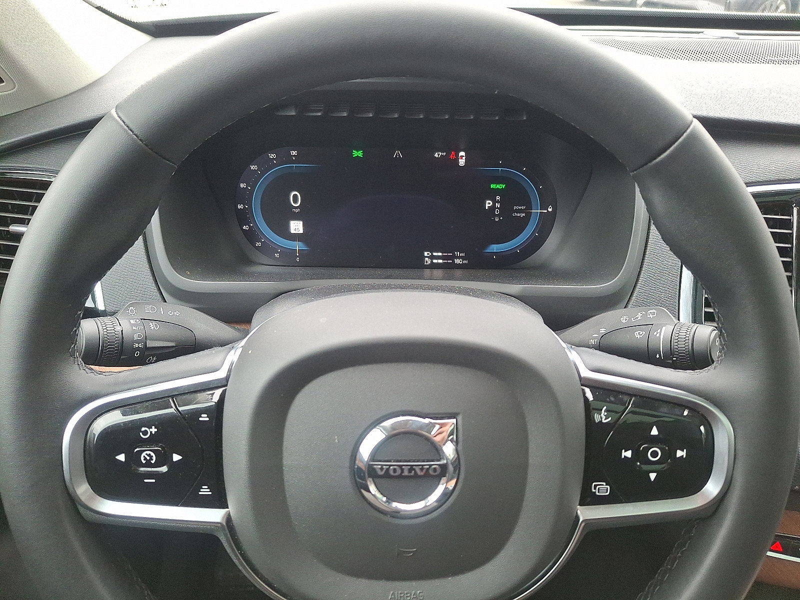 Certified 2023 Volvo XC90 T8 Plus w/ Protection Package Premier image 20