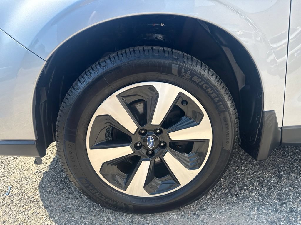Used 2018 Subaru Forester 2.5i Premium AWD/4WD image 10