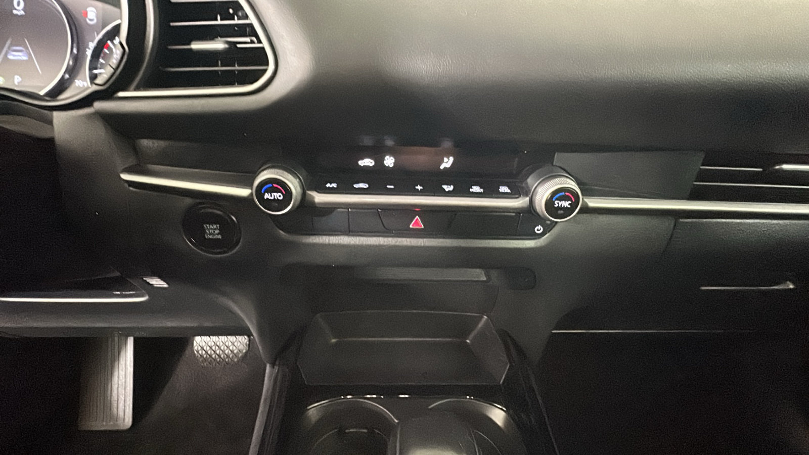Used 2024 MAZDA CX-30 AWD 2.5 S w/ Select Sport Pkg image 25