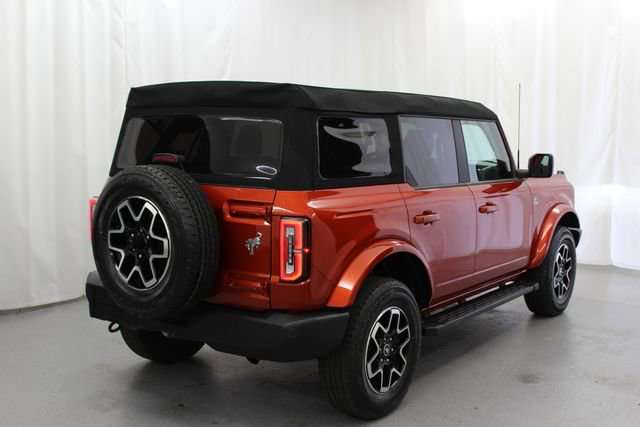 Used 2023 Ford Bronco Outer Banks AWD/4WD image 5